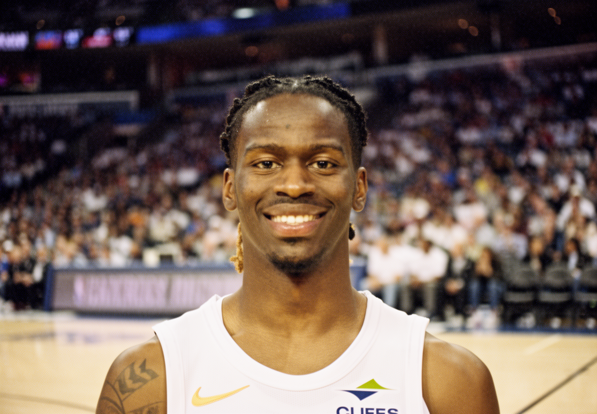 TB体育平台 - 天博体育 - 深度解析 NBA 合同中的「完全相互选项」：保障性与战略弹性的平衡术
